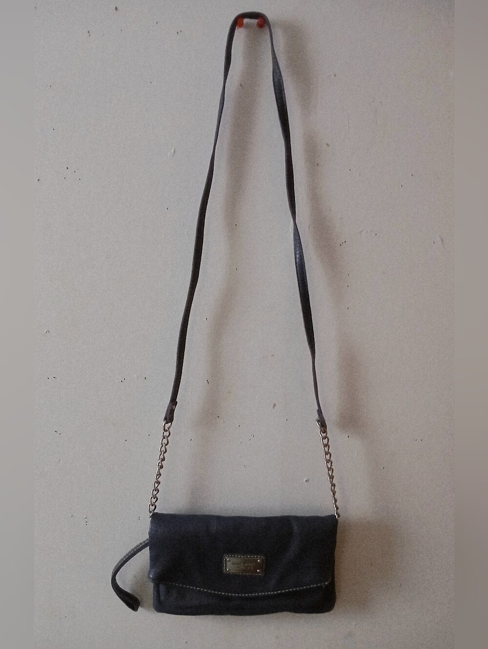 Small Navy Blue Nine West Bag/Wallet. Has multiple pockets.